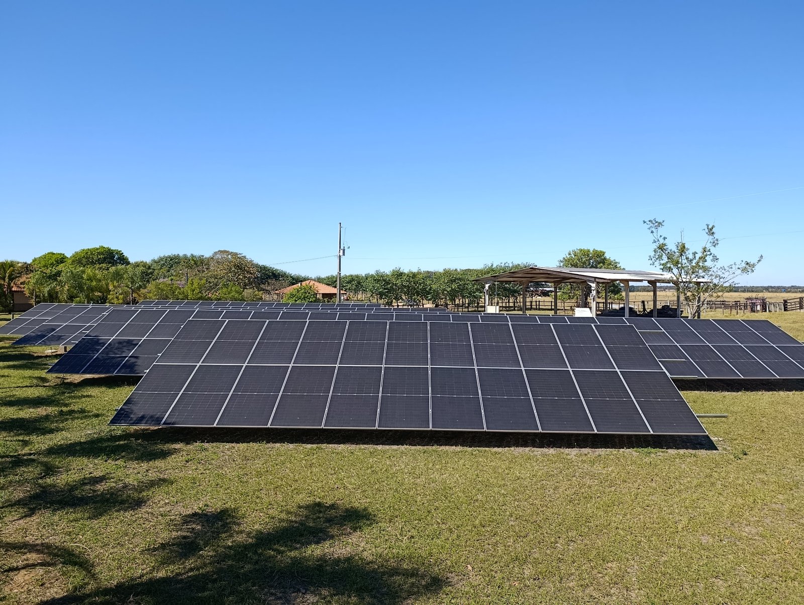 Paineis solares rurais